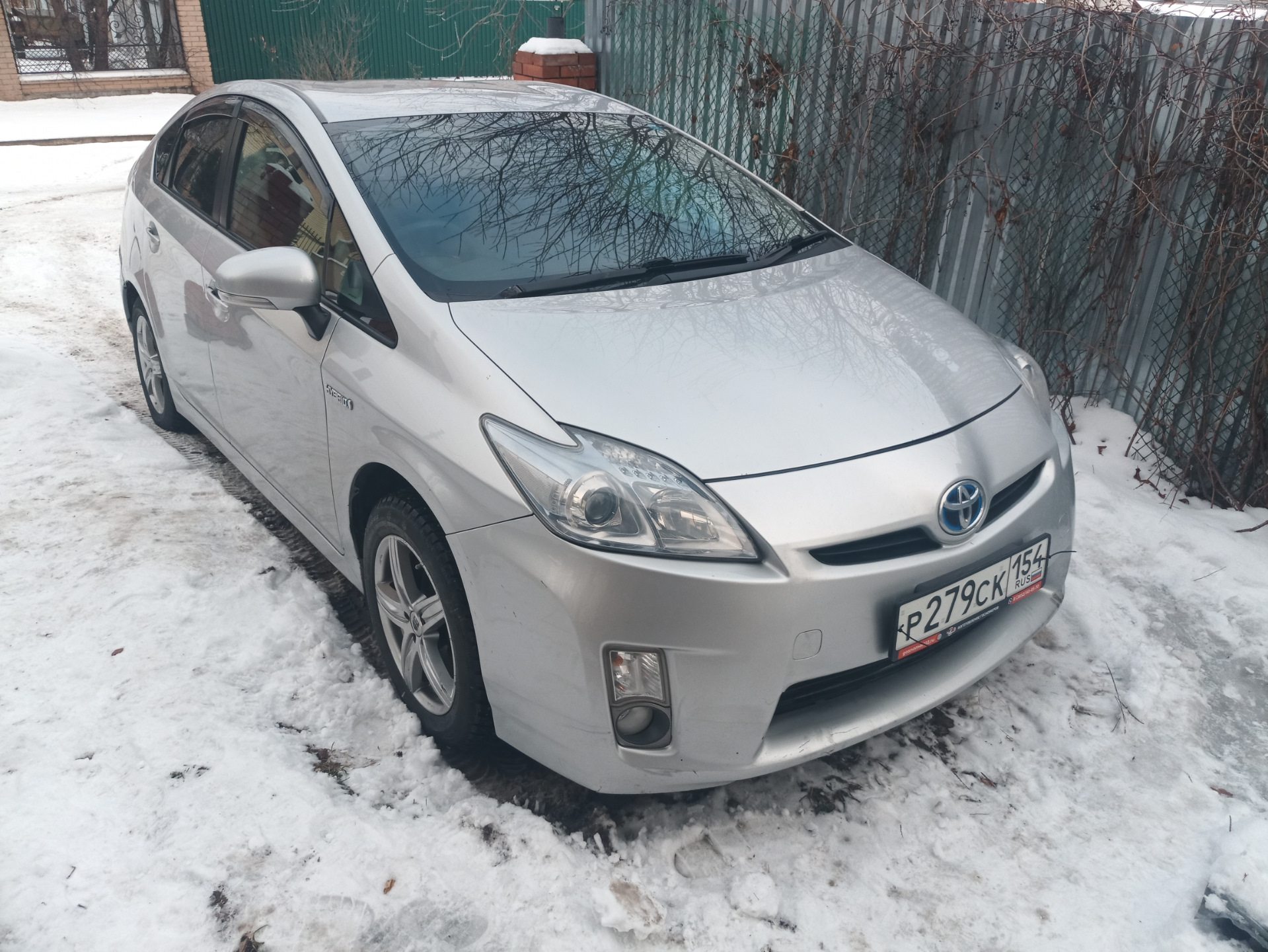 Сайлентблоки передних рычагов и задние амортизаторы — Toyota Prius (30 ...