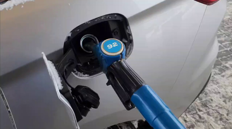 Какой бензин лить в Хавал М6? — Haval M6 (2G), 1,5 л, 2023 года ...