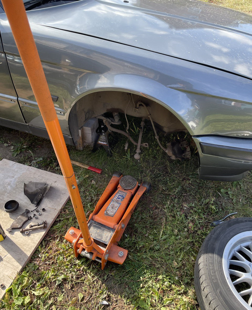 Амортизаторы Stellox…Замена на Bilstein — BMW 5 series (E34), 2,5 л ...