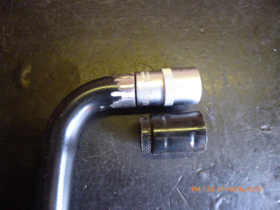 переживал что рукоятку не смогу приварить, какойто у неё сплав не понятный. — Nissan Almera V (G11/15)