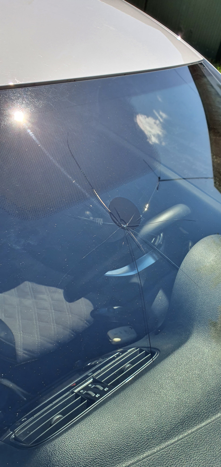 Мойка авто стоимостью 10 тысяч рублей… — Volkswagen Polo Sedan, 1,4 л ...