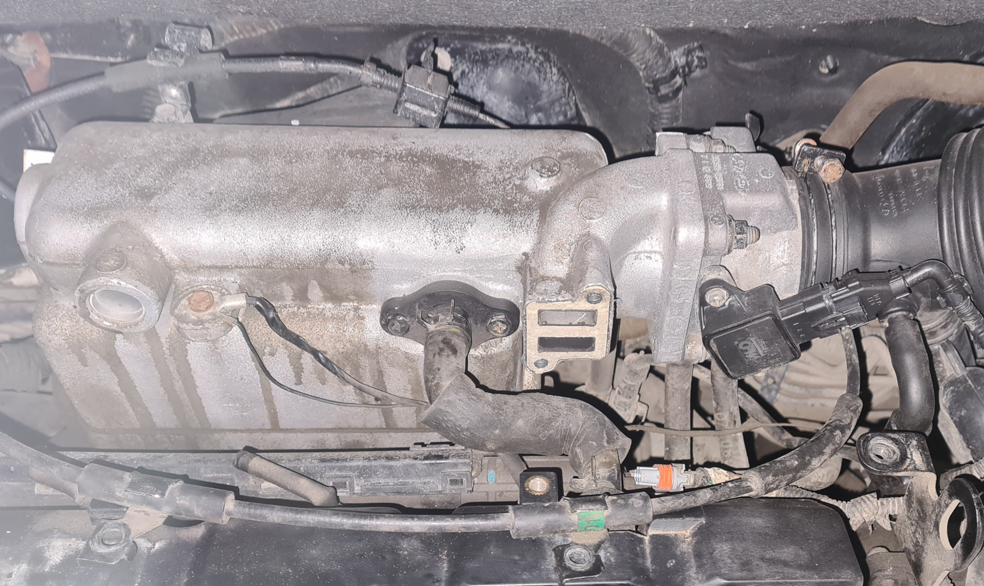 Дроссельная заслонка санта фе 2,0 дизель. Датчик. Датчик холостого хода hyundai sonata 'y3. Дроссельная заслонка hyundai tucson 2015 года. Обороты туксон.