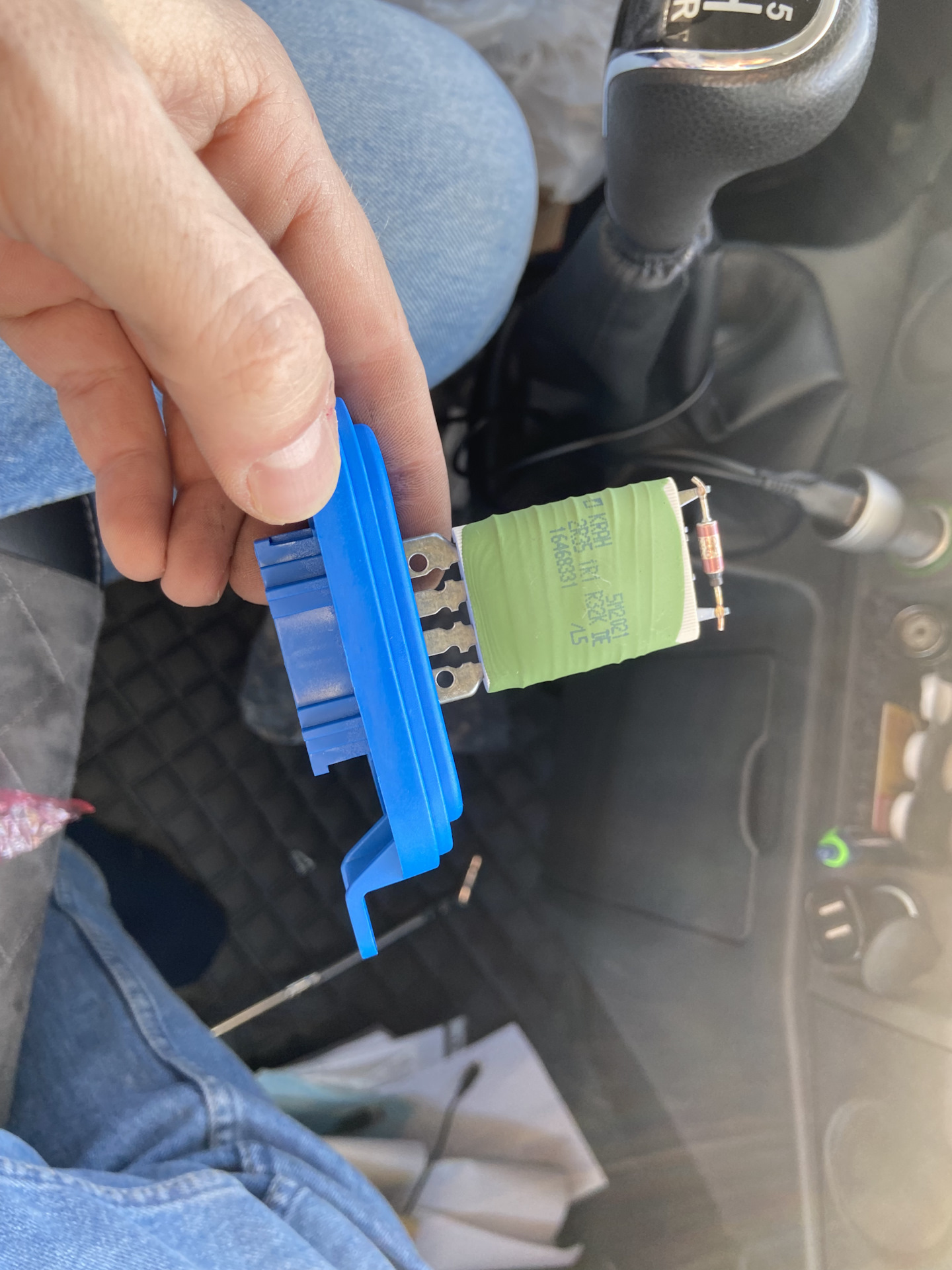 Замена мотора печки и резистора — ГАЗ Газель Next, 2,8 л, 2017 года ...