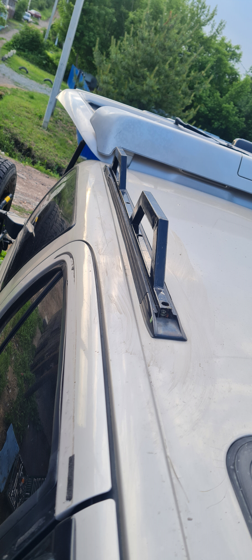 Багажник и дешёвые рейлинги — Toyota Hilux Surf (3G), 3 л., 1997 года ...