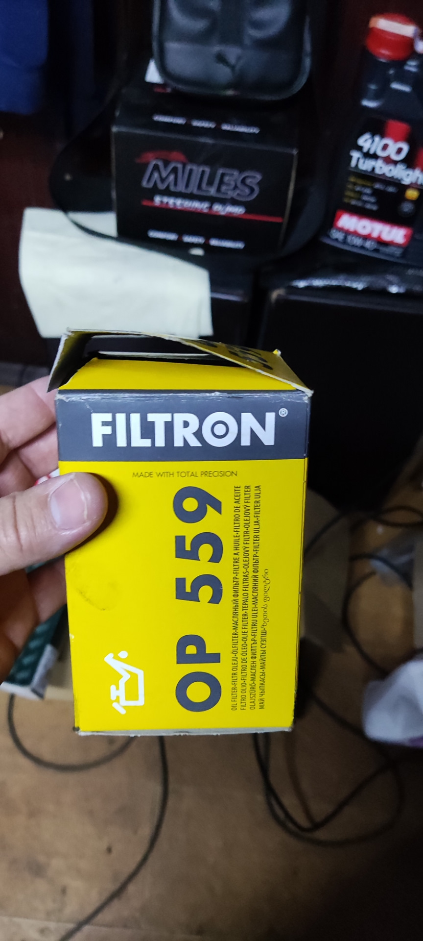 Замена масла и воздушного фильтра — Audi A3 (8L), 1,6 л., 1999 года плановое ТО DRIVE2