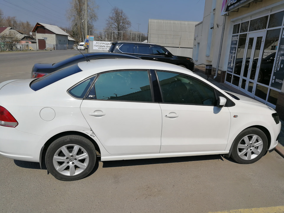 водительская дверь volkswagen polo. Смотреть фото водительская дверь volkswagen polo. Смотреть картинку водительская дверь volkswagen polo. Картинка про водительская дверь volkswagen polo. Фото водительская дверь volkswagen polo