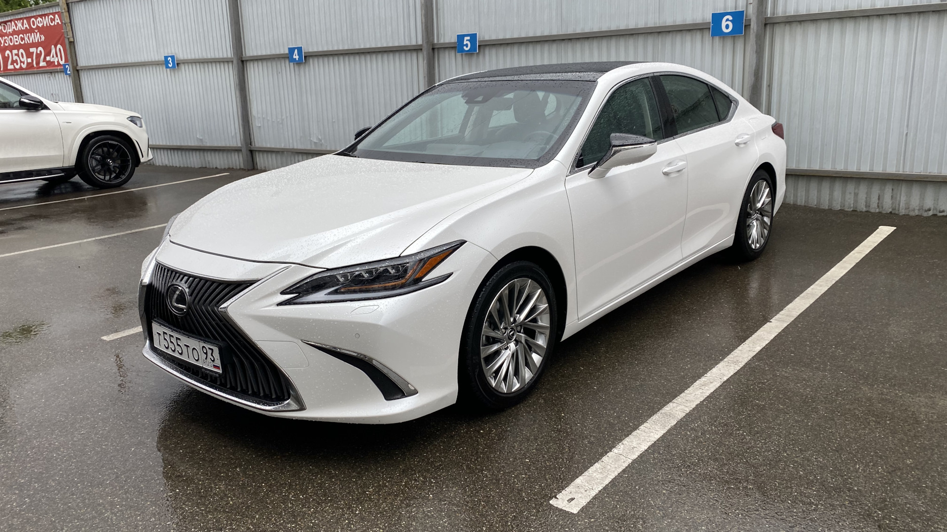 Купить Лексус Ес 350 В России