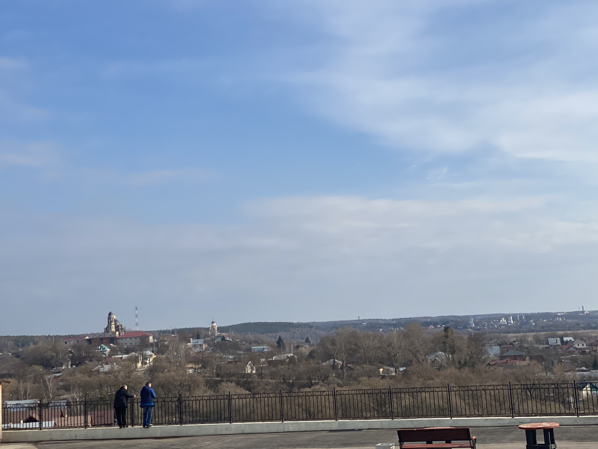 Смотровая площадка боровск. Боровск смотровая. Боровск Калужская область смотровые площадки. Боровск вид со смотровой площадки.