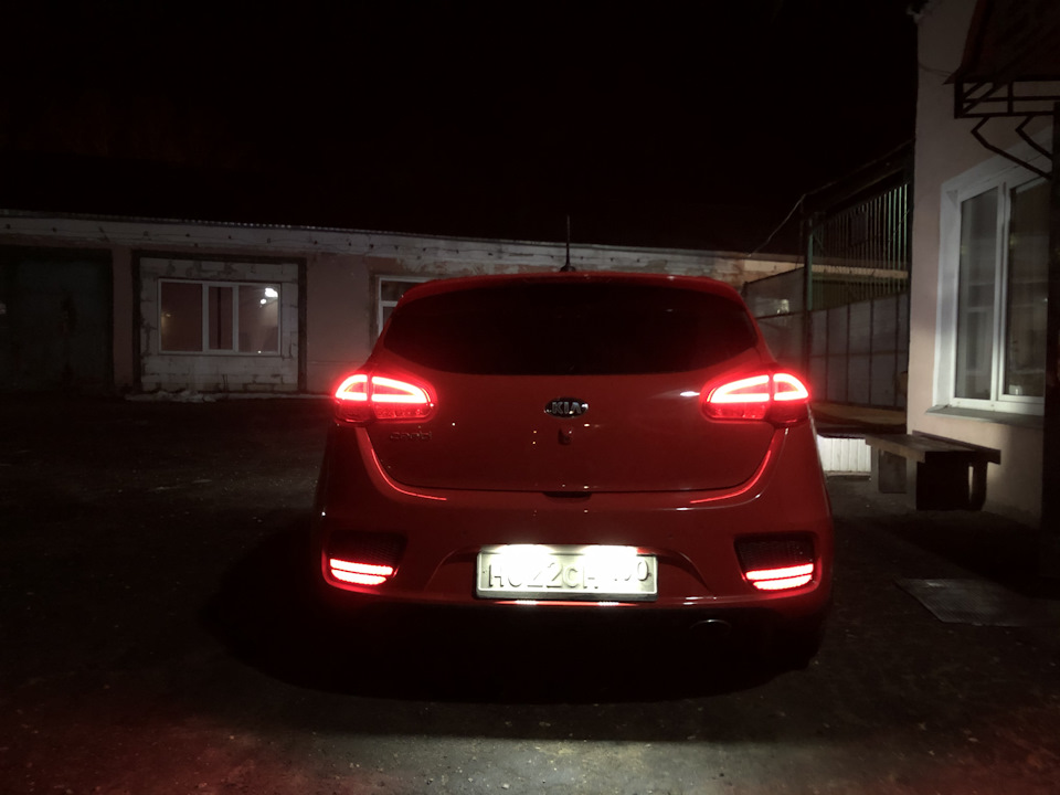 Р—РІРµР·РґРЅРѕРµ РЅРµР±Рѕ РІ Kia Ceed JD