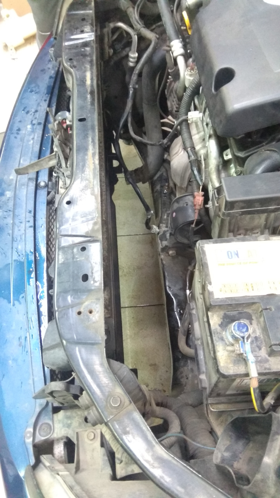 Радиатор, антифриз, термостат — Nissan Teana (J31), 2,3 л, 2007 года ...