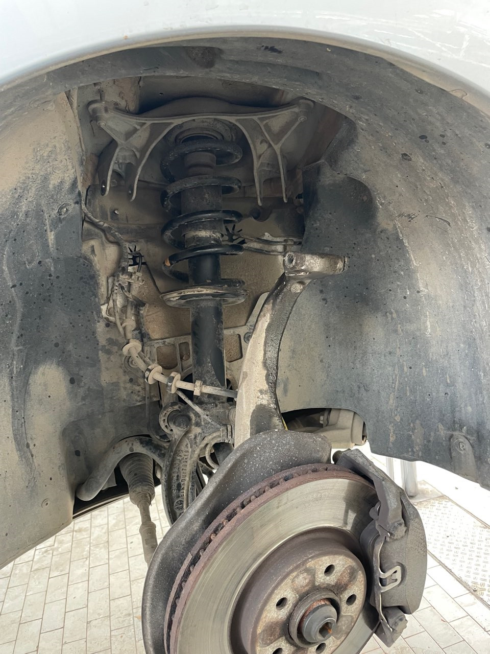 Обновление подвески ч.2 Как открутить закисшие болты кулака — Audi Q5 ...