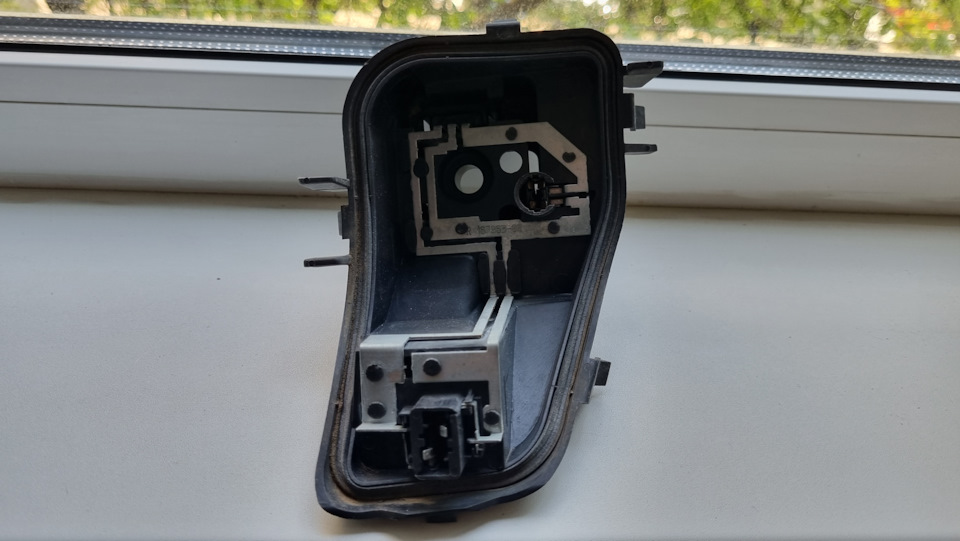 Опора (платформа) заднего фонаря на Volkswagen Golf Mk6, Volkswagen ...