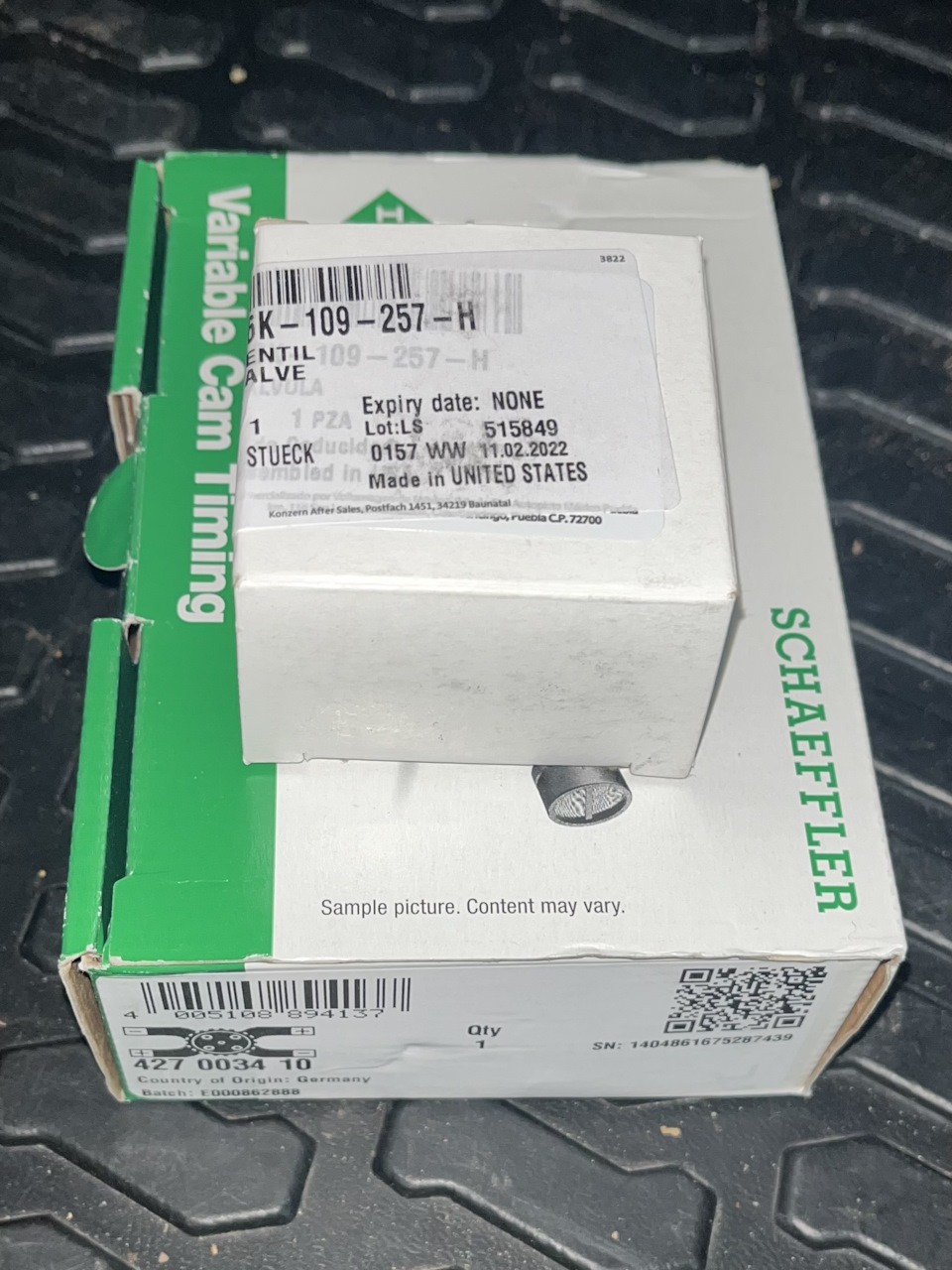 Замена механического клапана фазорегулятора выпускного вала — Audi Q5 ...