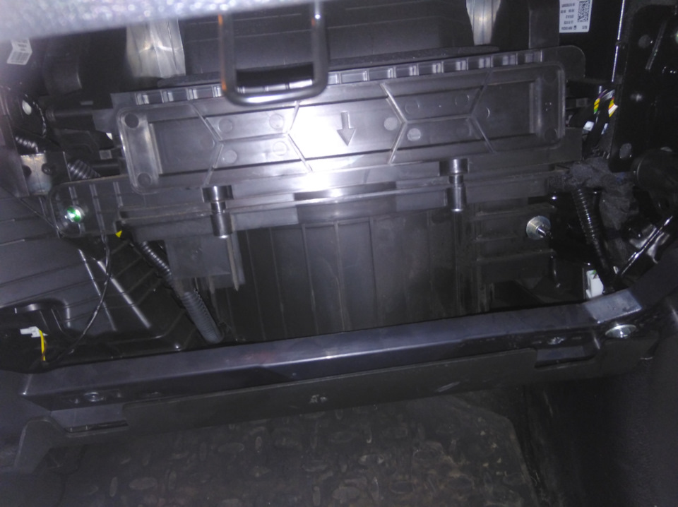 Запах сырости в салоне при включении кондиционера — Haval H6 (1G), 1,5 ...