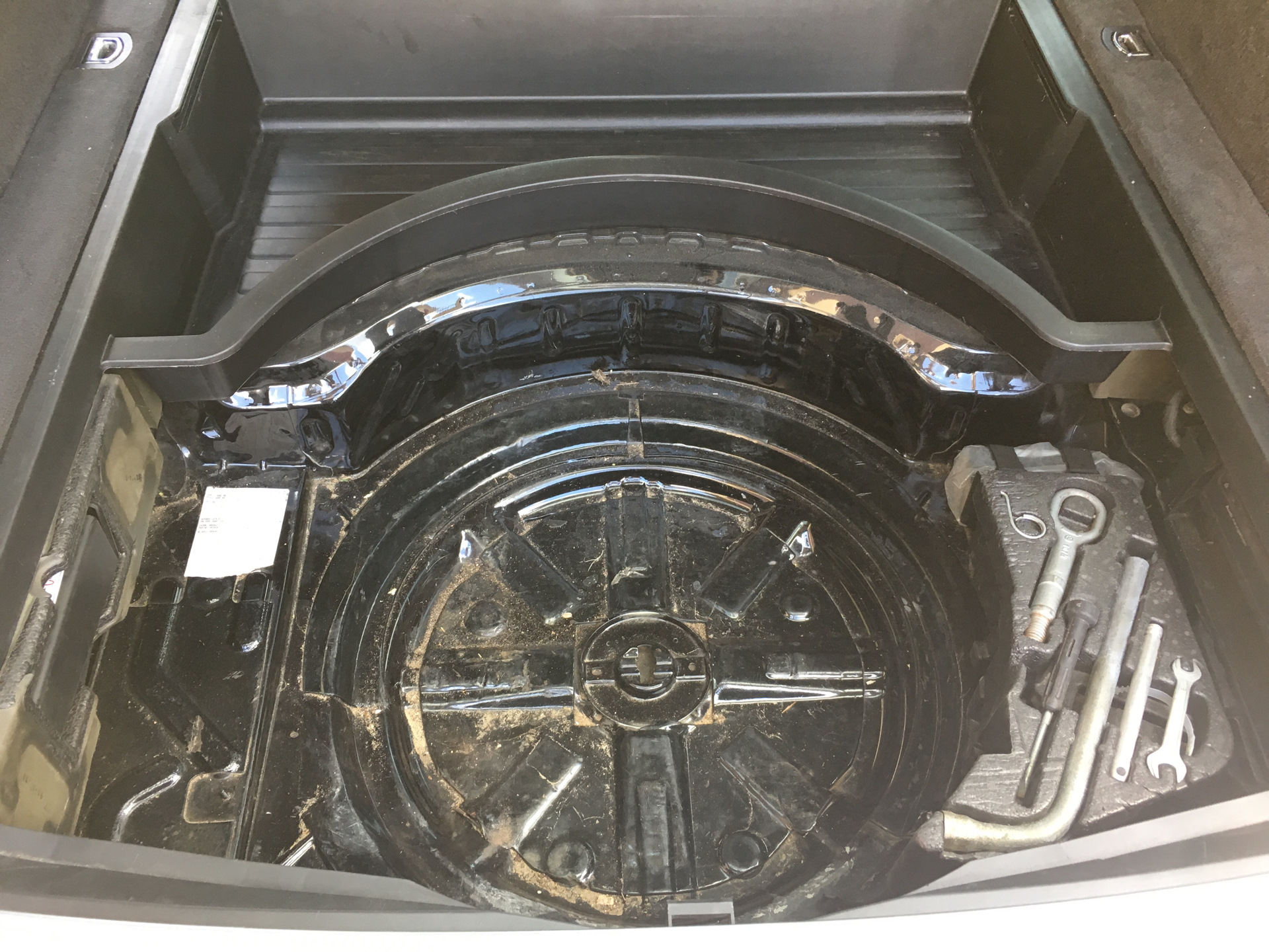 пол запасного колеса ваз 2170. корыто под запаску. корыто под запаску. корыто под запаску. корыто под запаску тойота краун 140.