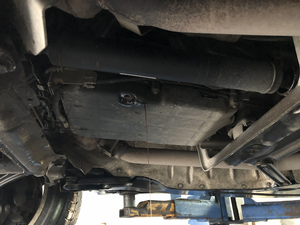 Инжектор на УЗАМ. Коллектор ВОЛЬВО. — Москвич 2901, 2 л, 1995 года ...