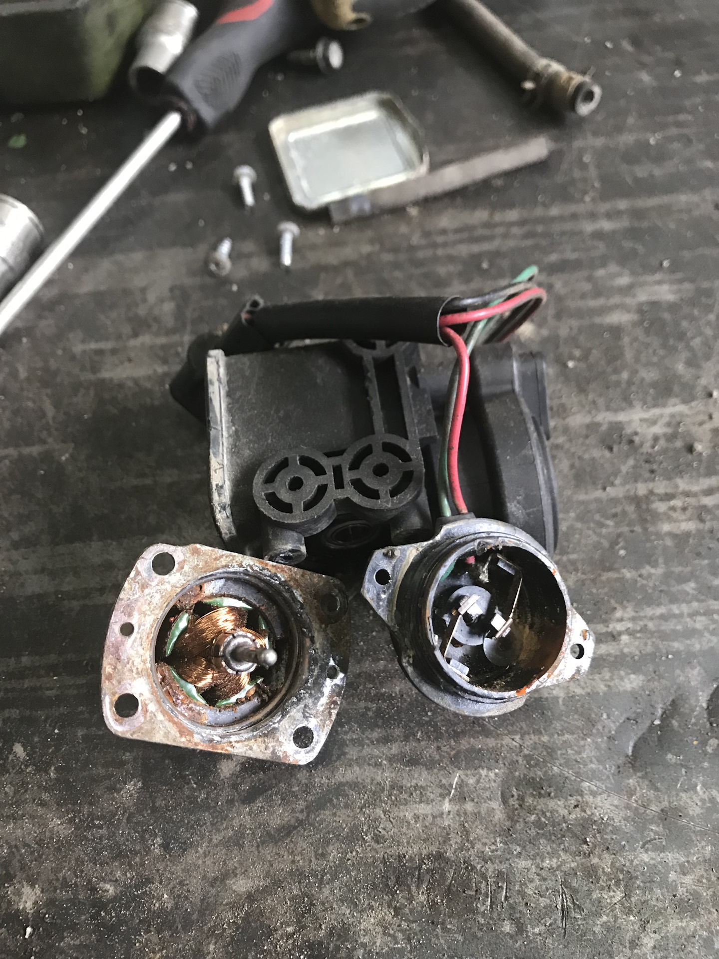 Задняя блокировка паджеро спорт 2