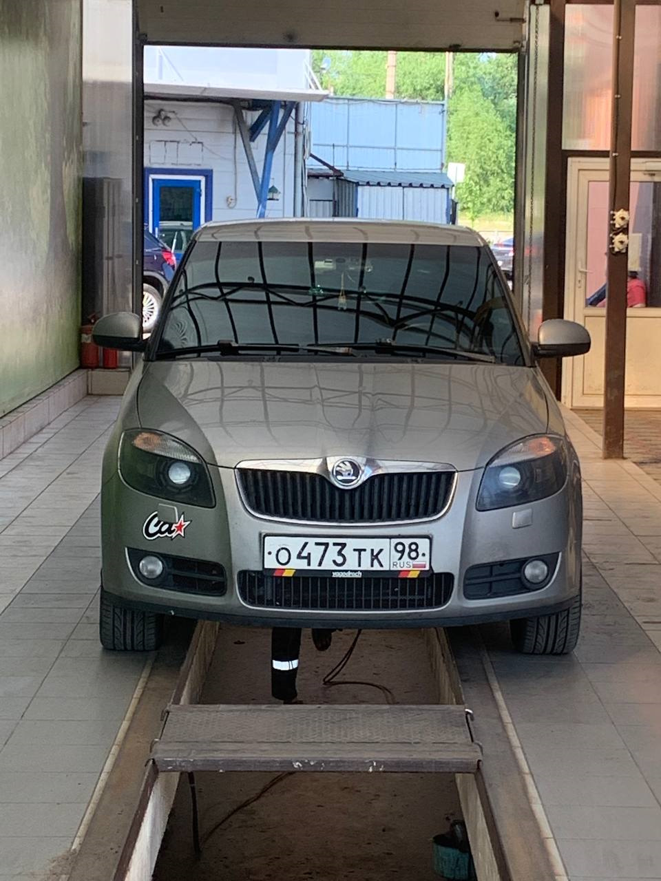 Замена радиатора кондея, подушек двигателя и т.д. — Skoda Fabia Mk2, 1,6 л,  2010 года | своими руками | DRIVE2