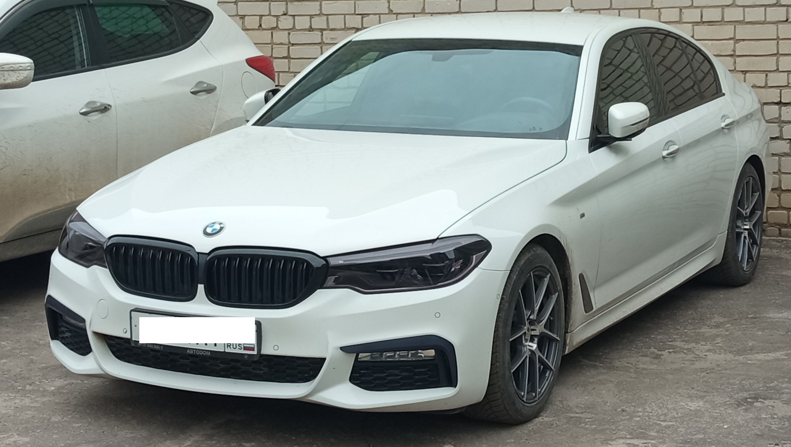 Фотохромная тонировка фар — BMW 5 series (G30), 3 л, 2017 года | стайлинг |  DRIVE2