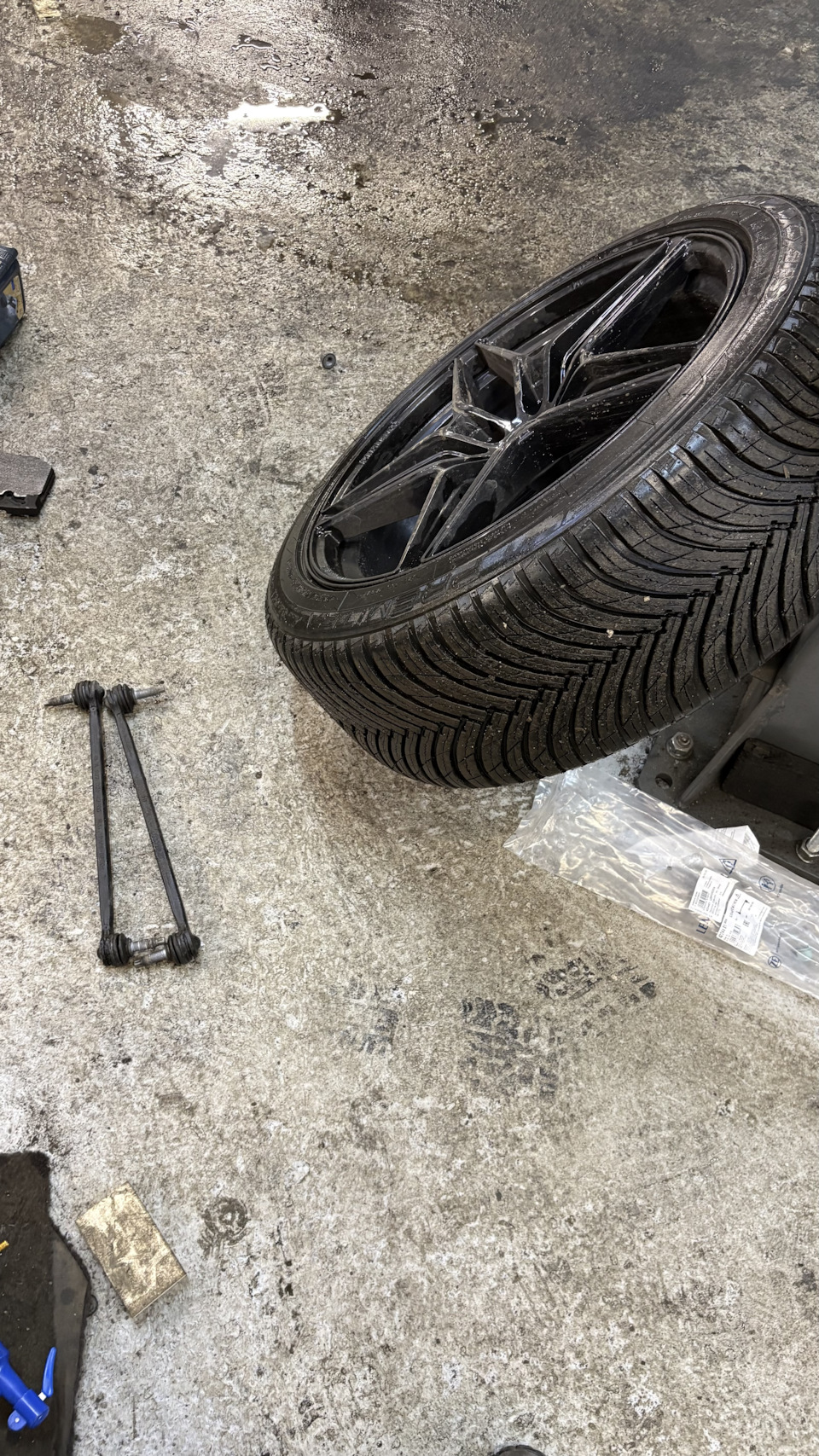 Фото в бортжурнале Mercedes-Benz GLB 35 AMG