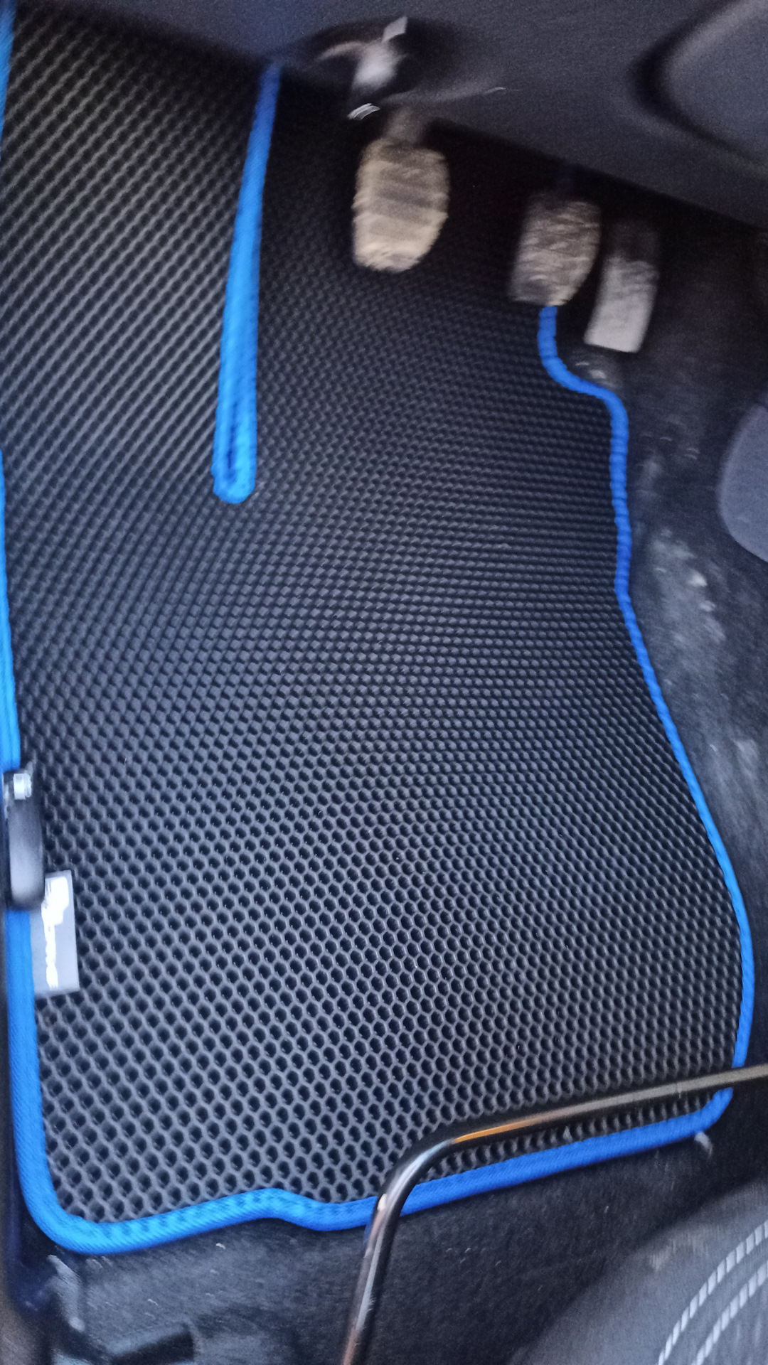 Коврики eva drive Краснодар как всегда рулит! — Renault Logan (2G), 1,6 ...