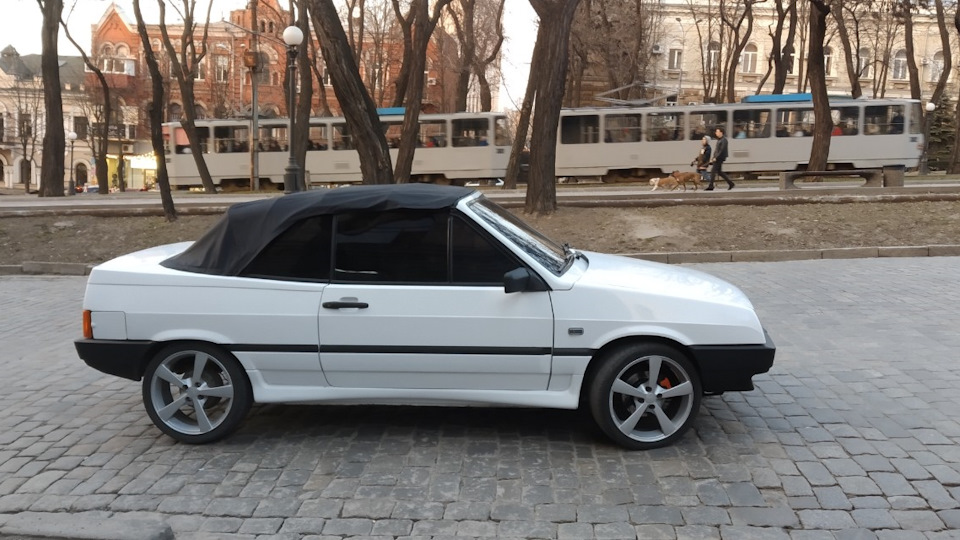 Lada Samara Cabrio