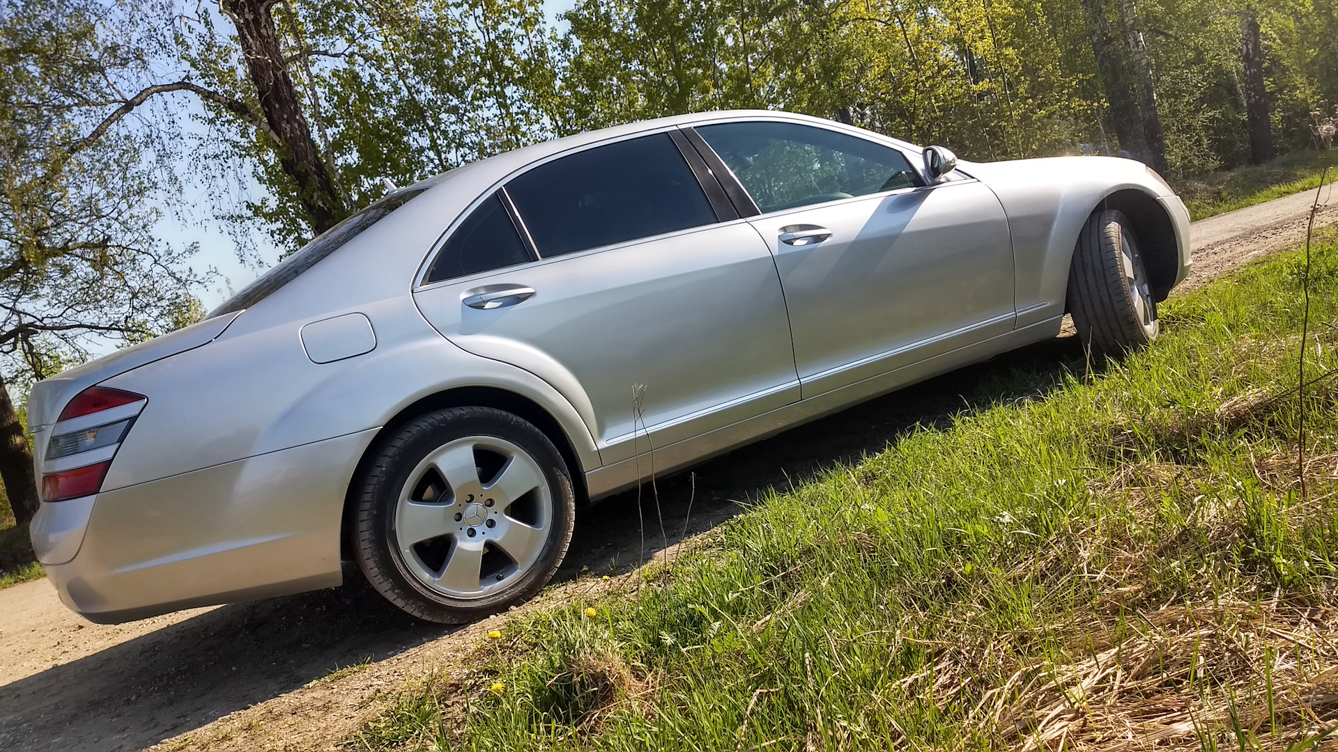 Mercedes-Benz S-Class (W221) 5.0 бензиновый 2007 | Его Превосходительство  на DRIVE2