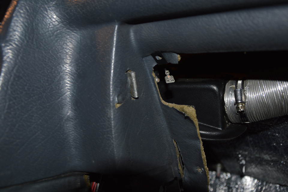 8 — Lada 2120 Надежда