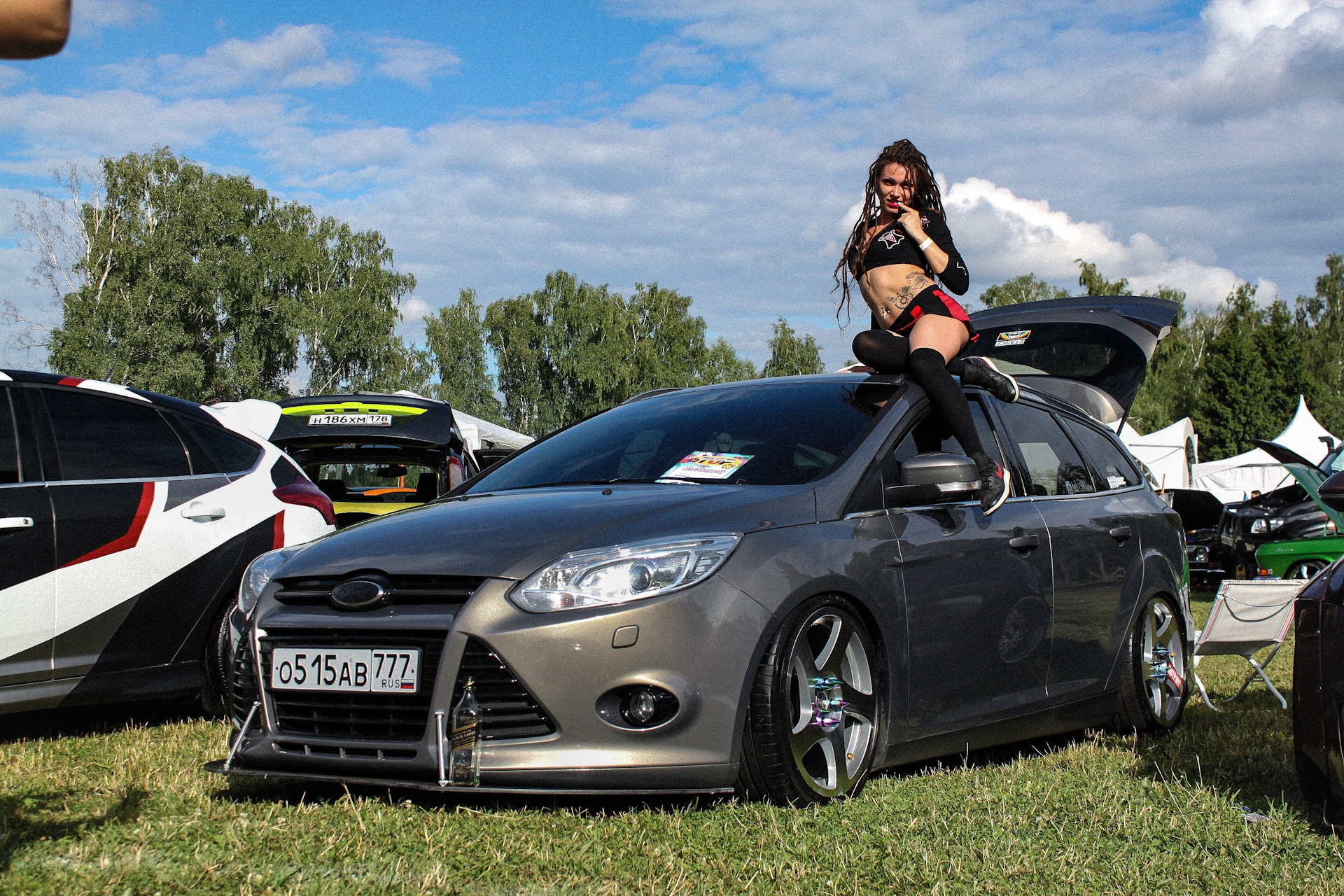 Tuning open fest. Фест в машину.