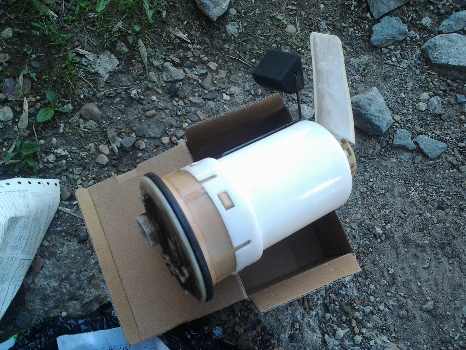 Фильтр топливный на тойота таун айс дизель 2. Топливный фильтр тойота таун айс дизель. Топливный фильтр тойота ноах. Топливный фильтр на toyota town ace noah. Топливный фильтр на 3ct.