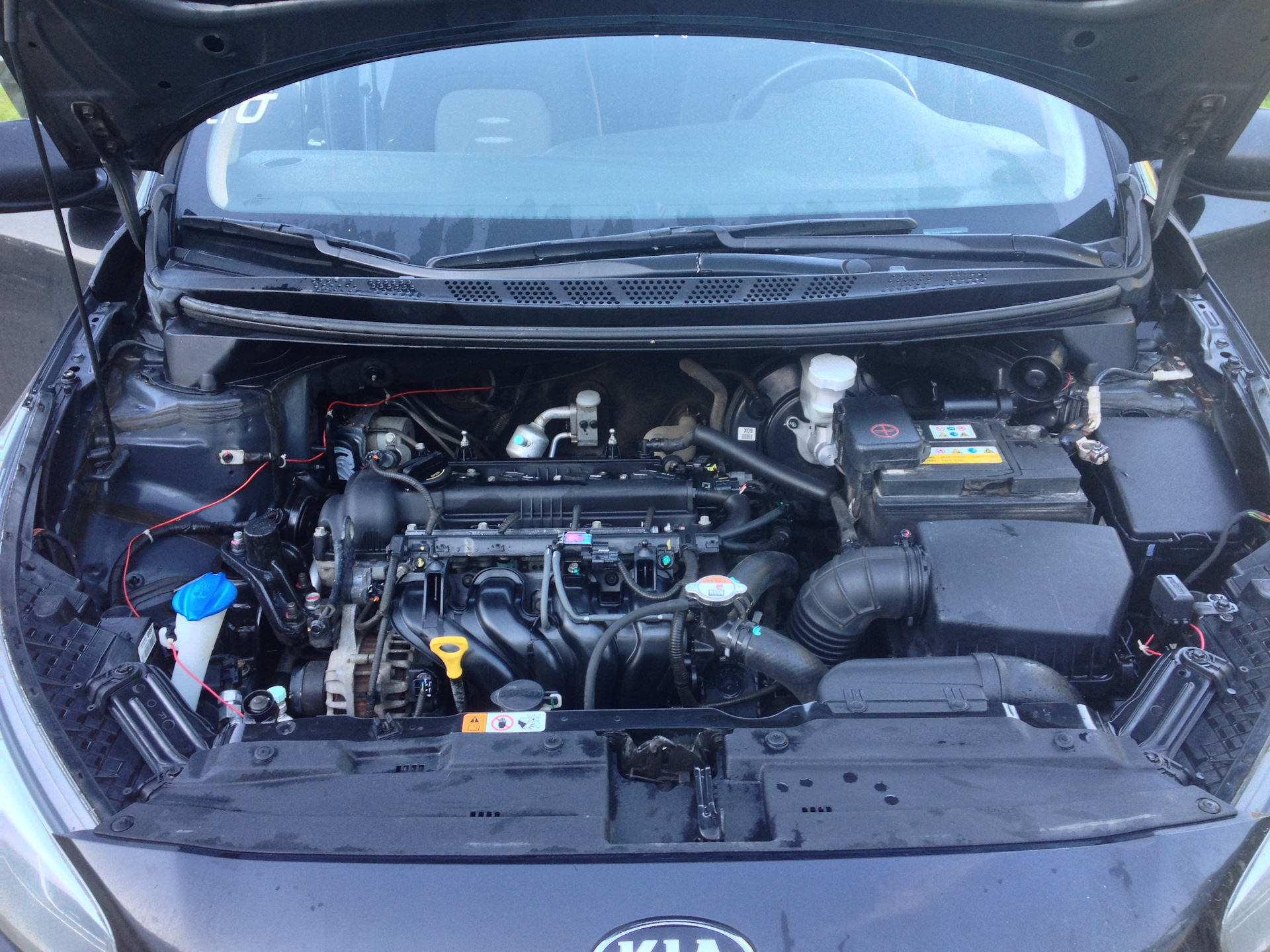 Kia ceed какой двигатель. Мотор кия СИД 1.6 2013. Двигатель Kia Ceed 2013. Двигатель Киа СИД 1.6 122. Двигатель Киа СИД 2011 1.6.