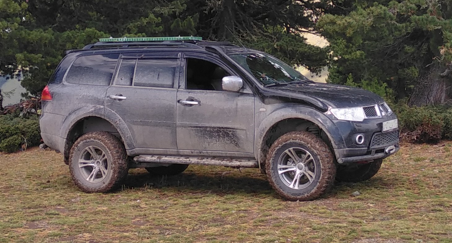 Mitsubishi Pajero Sport 3 Expedition