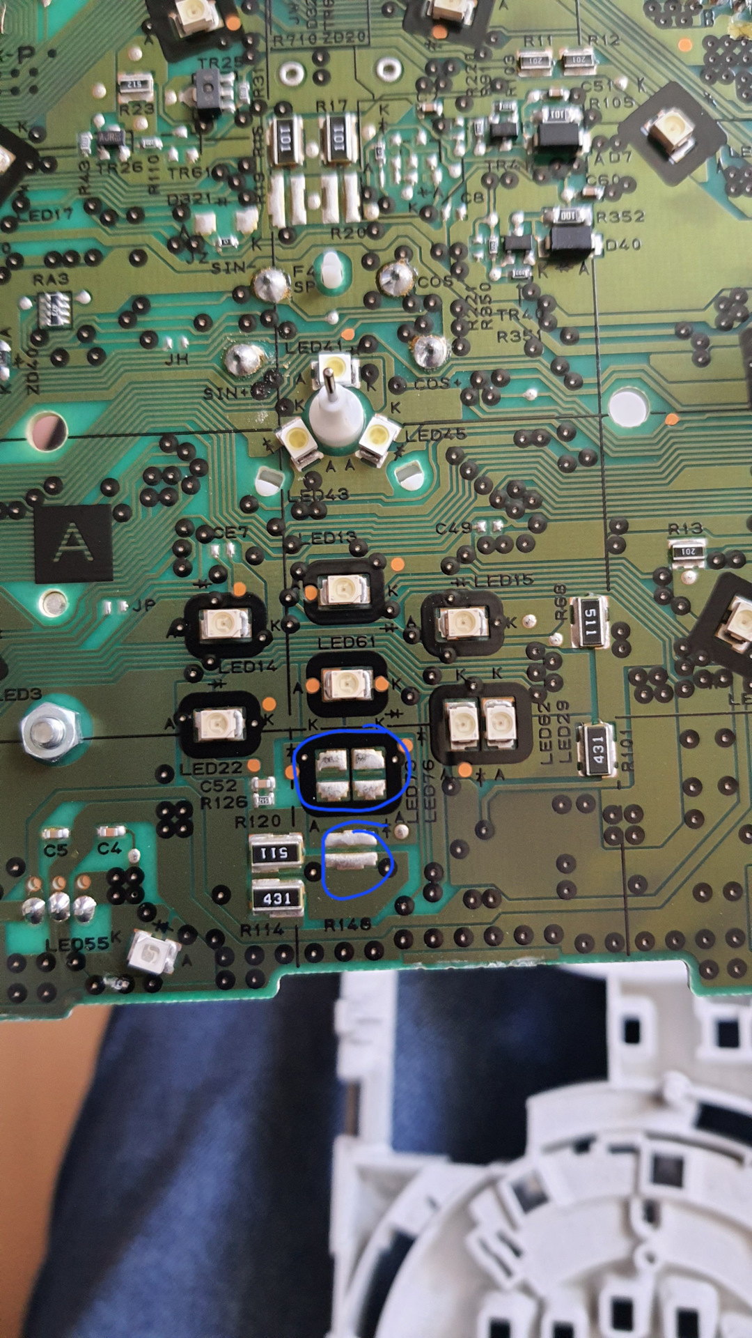 Разборка приборной панели — Mazda 6 (2G) GH, 2 л, 2008 года | своими ...