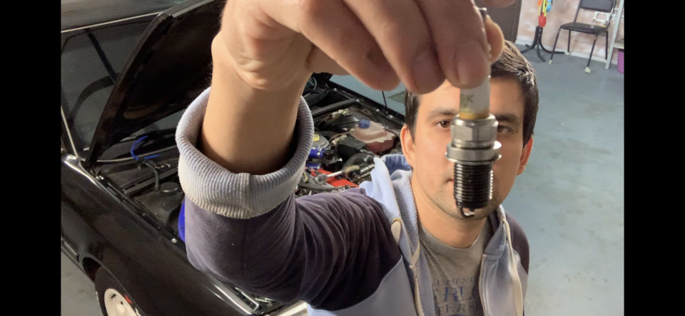 Масло в свечном колодце, антифриз в цилиндре… — Audi 90 (B3), 2,3 л ...