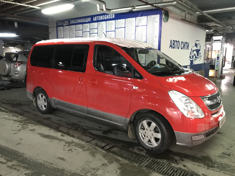 Помыл до блеска и есть вопрос — Hyundai H-1 (2G), 2,4 л, 2010 года ...