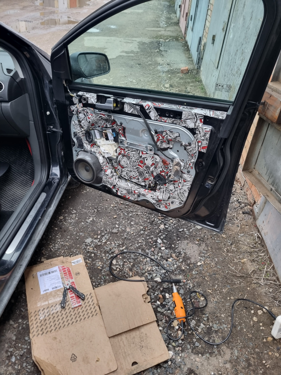 Фото в бортжурнале Ford Focus Sedan II