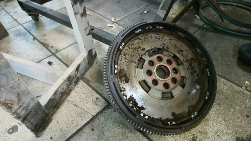Сцепление — Volkswagen Multivan (T4), 2,5 л, 1997 года | визит на ...