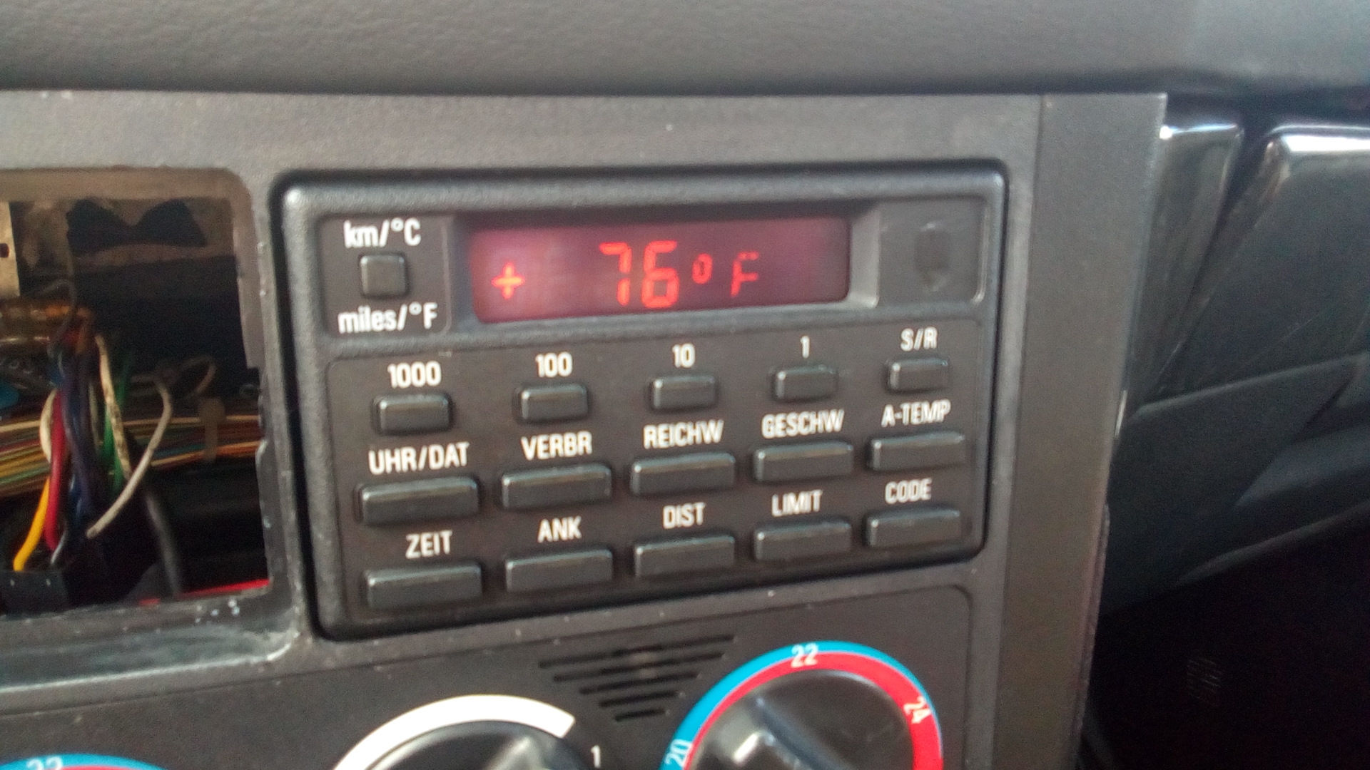 Не работает бортовой компьютер бмв. Бк е. Бортовой компьютер бмв е34. Бортовой компьютер е36. Бк е.