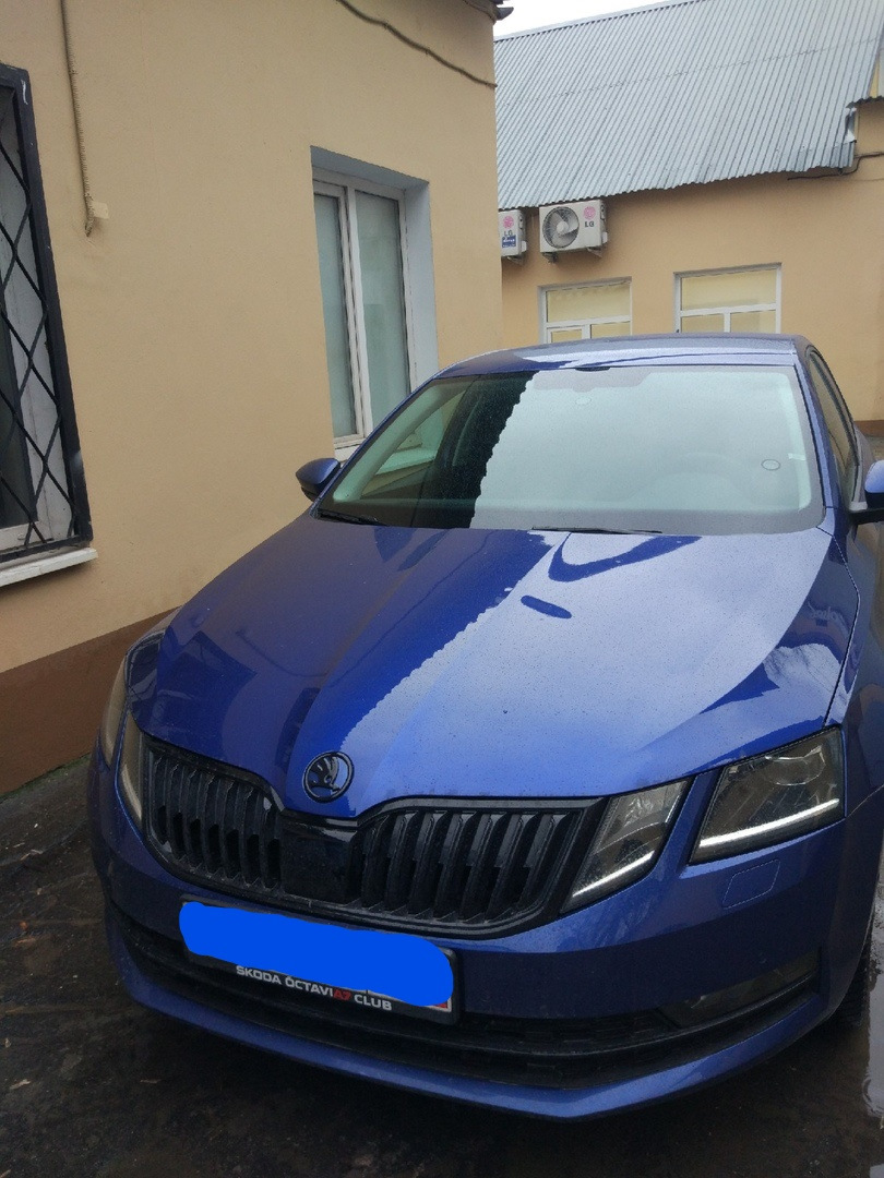 Skoda Octavia a7 FL синяя матовая