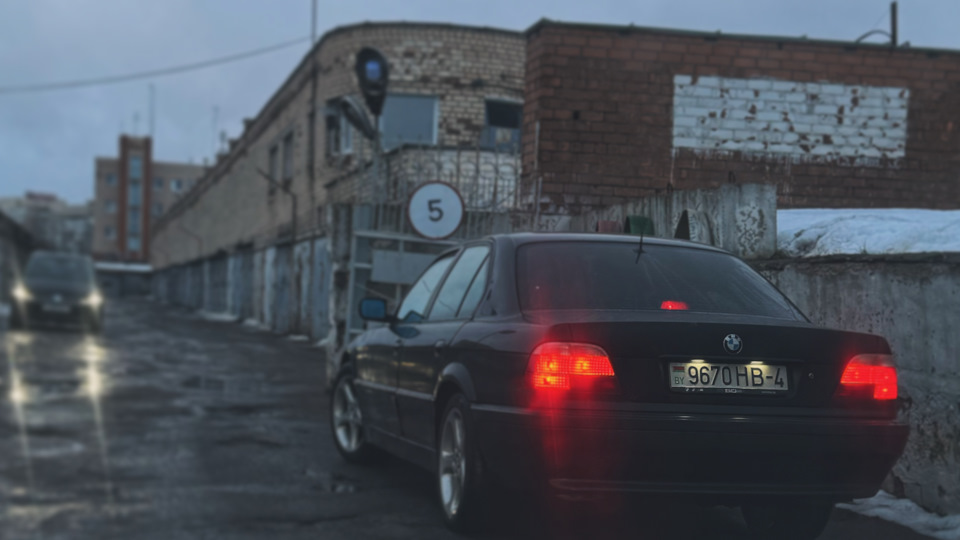 BMW 7 series Alte Frau