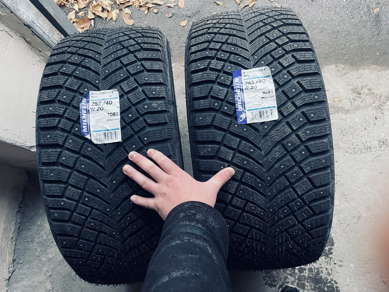 255 45 r20 зимние шипованные. Резина зимняя 255/50 r20. 255/45 R20. 255/55 R20. X-Ice North 4 285/40 r20 108t.