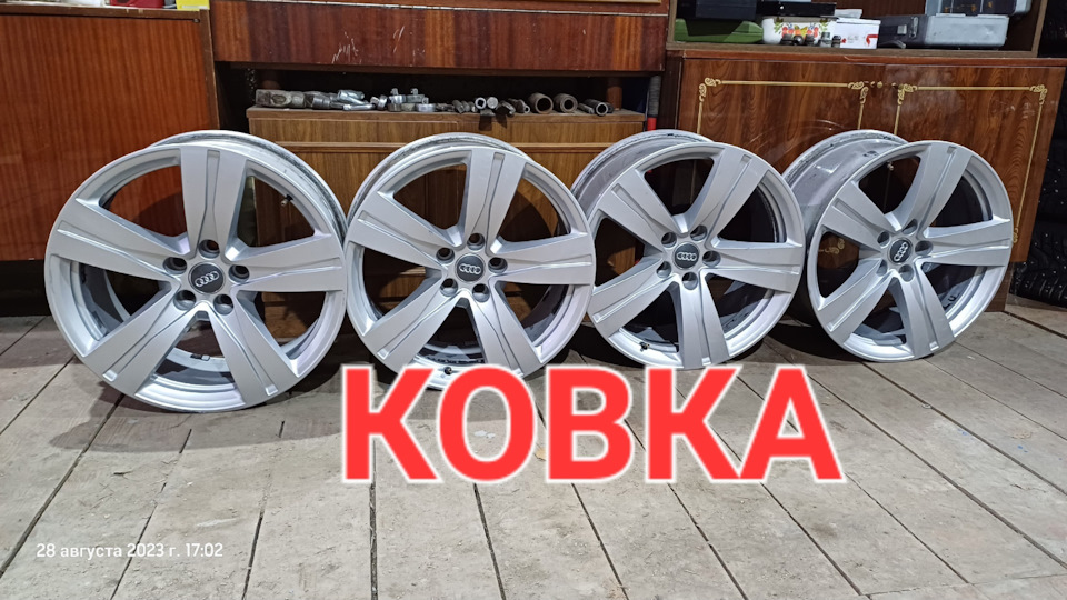 Кованые диски Audi 8Jx18 ET25 5x112 на Audi A4 Allroad (B8), Audi Q7 ...