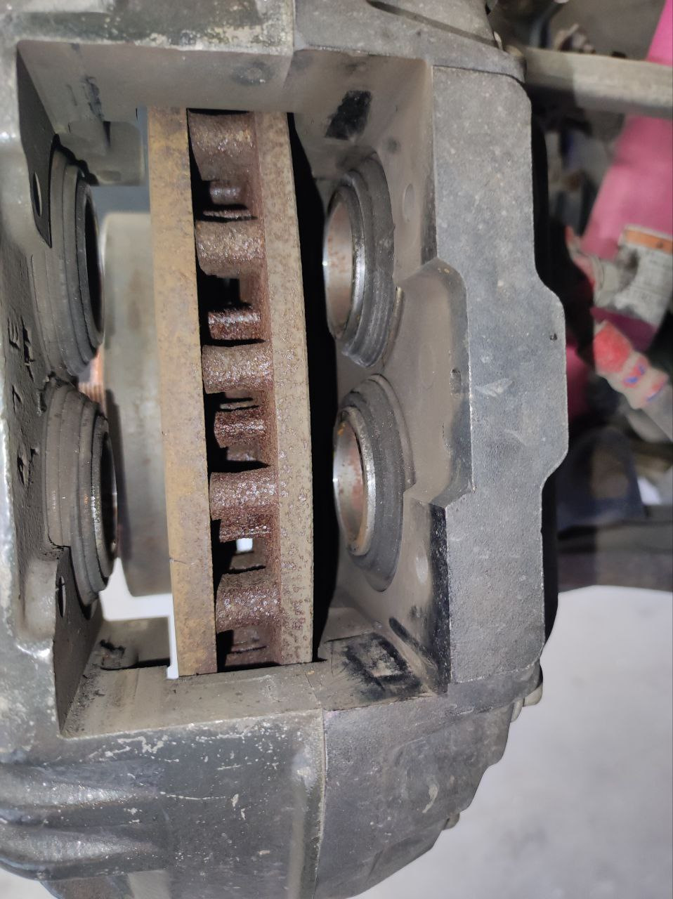 44. ТО: щелчок спереди слева при торможении — Toyota Supra (80), 3 л ...