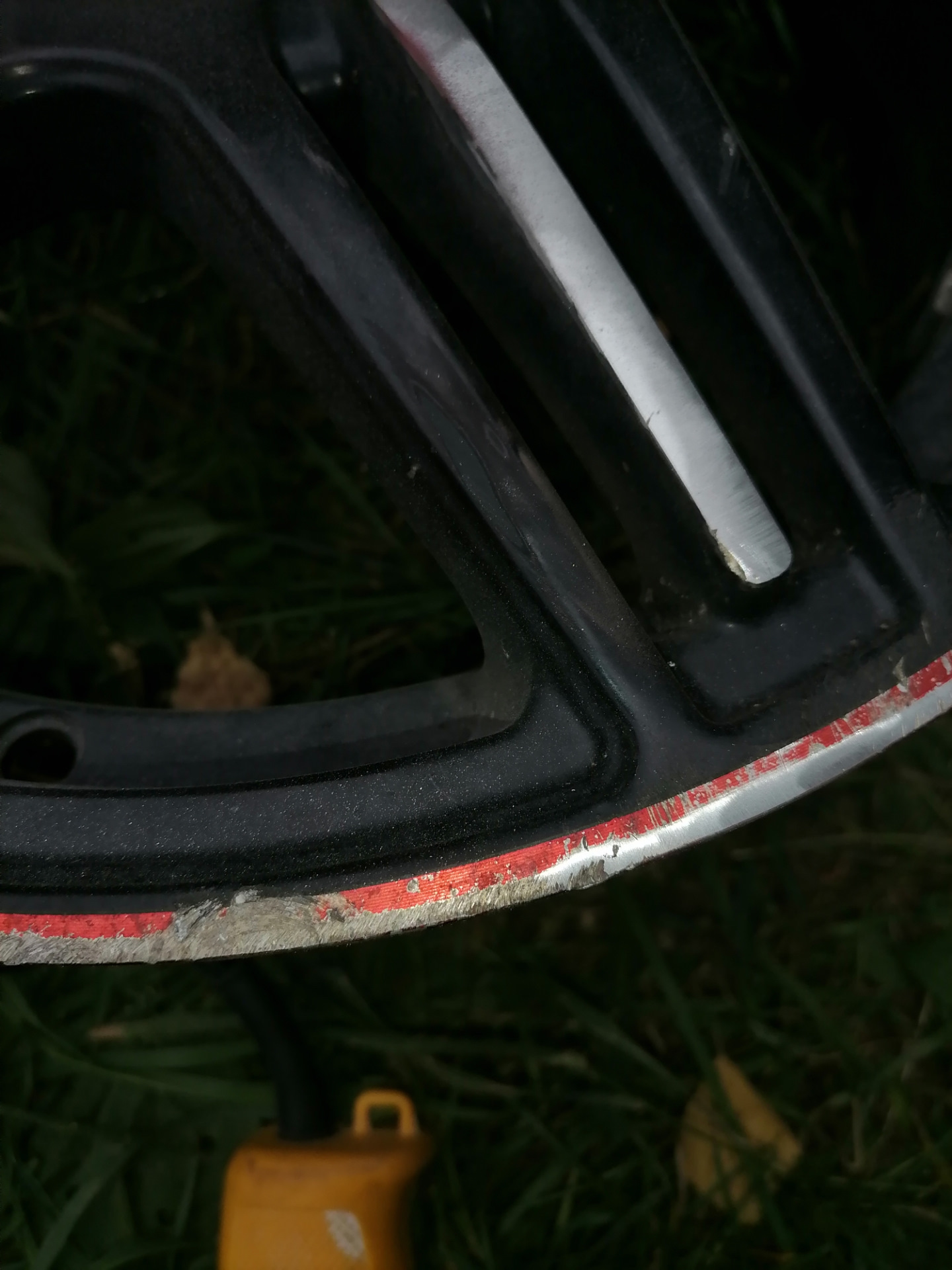 Восстановление литых дисков, шлифовка бордюрки. — Renault Megane II, 1 ...