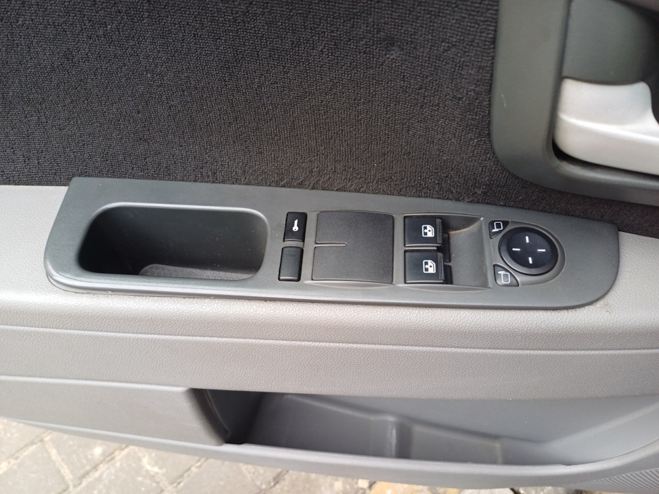 Куда копать? Не работает ключ — Lada Приора седан, 1,6 л, 2010 года ...