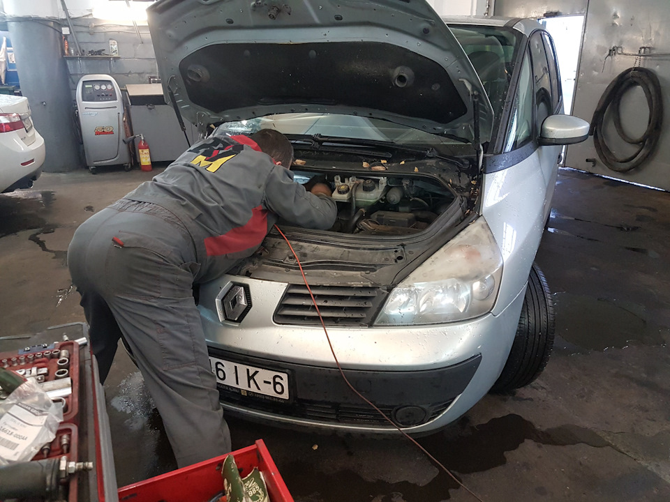 Плавают обороты. Часть 1: Замена прокладок дроссельной заслонки ...