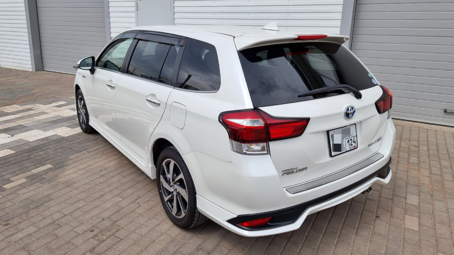 Toyota Corolla Fielder Hybrid 1.5 гибридный 2015 | WxB⚡ на DRIVE2