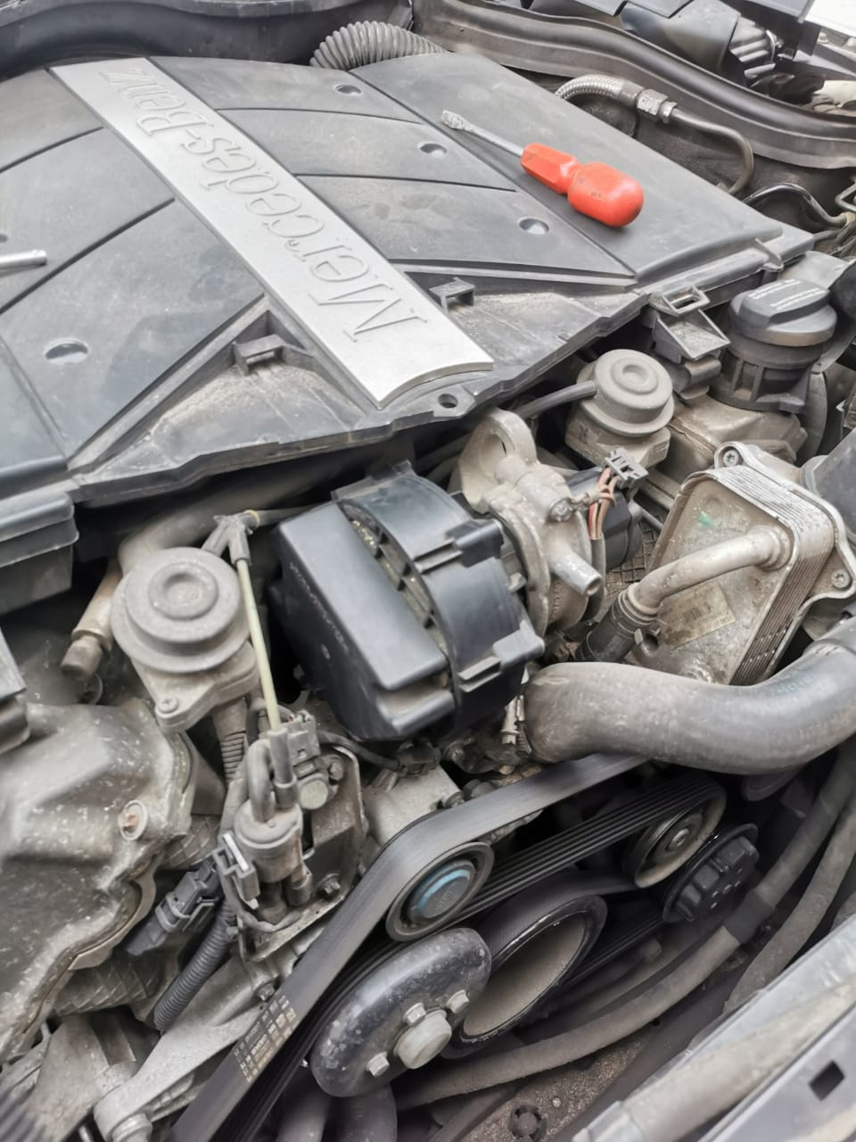 Замена насоса продувки катализатора. — Mercedes-Benz C-Class (W203), 2 ...