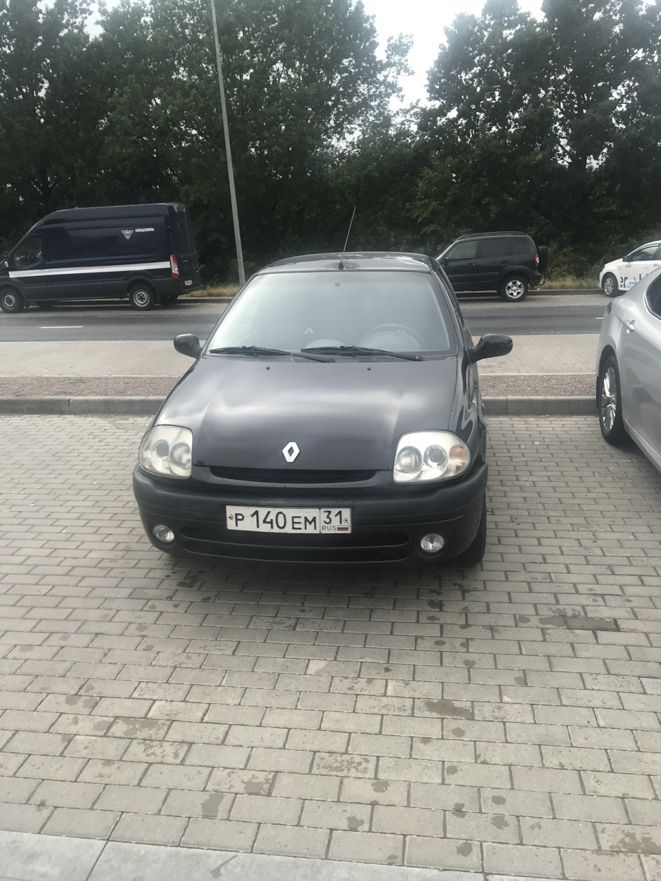 Окраска капота — Renault Clio II, 1,6 л, 2000 года | кузовной ремонт ...