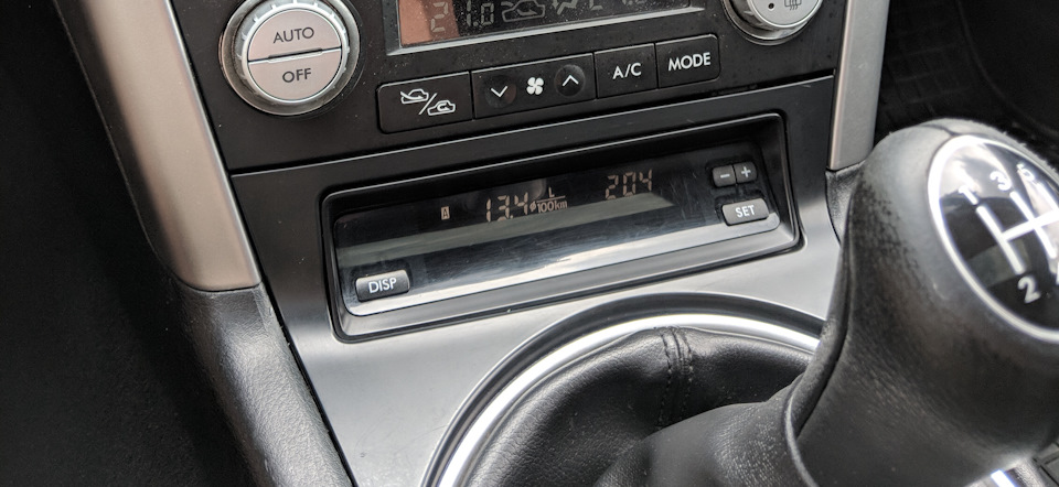 Устраняем дребезжание торпеды — Renault Laguna III, 2 л, 2011 года ...